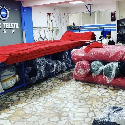 logo Nakışlı Nefti Renkli Restaurant polar sal