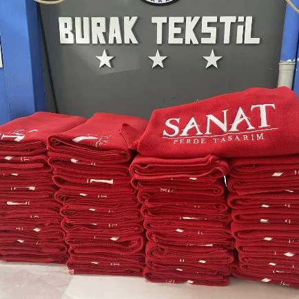 Kırmızı Renkli Nakış İşlemeli Polar Şal