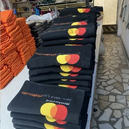 Siyah Renkli Mastercard Logo İşlemeli Promosyon Polar Şal